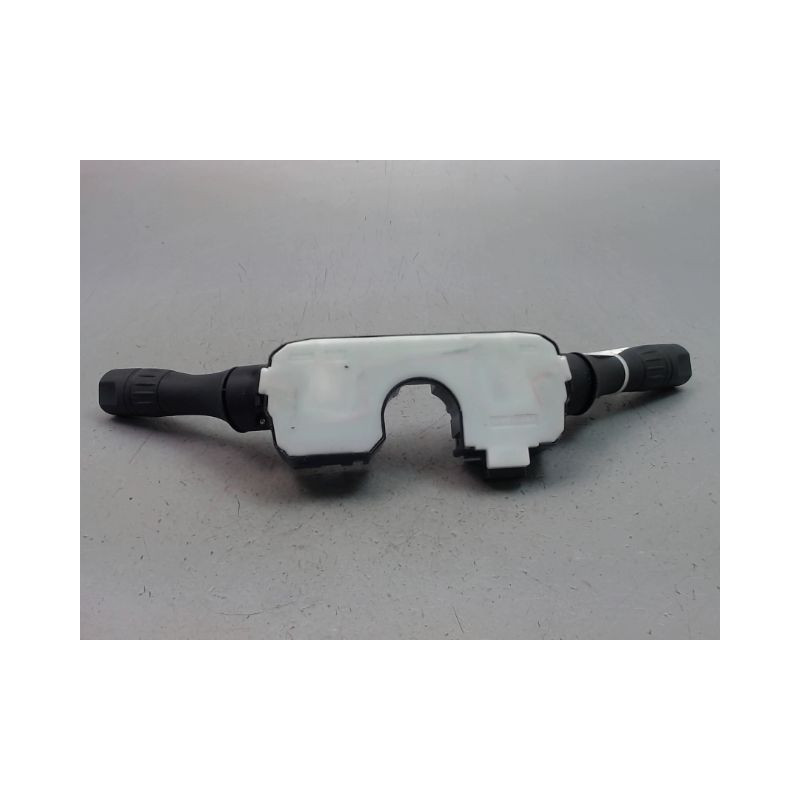 BLOC COMMODOS NISSAN JUKE Phase 1 2010-...