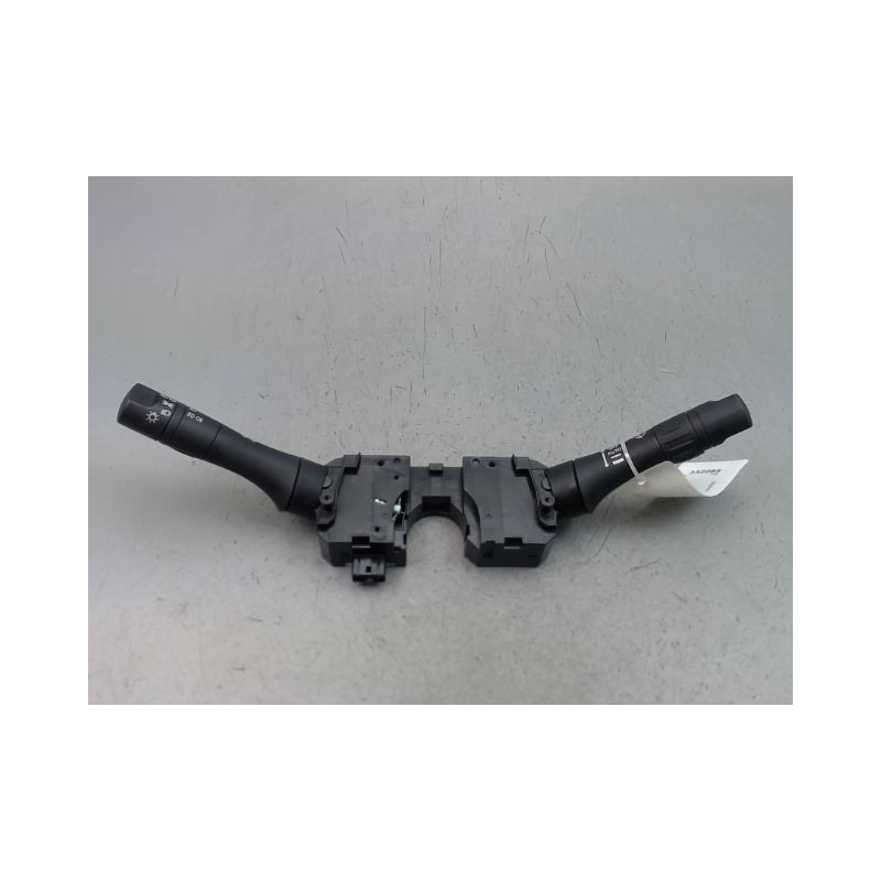 BLOC COMMODOS NISSAN JUKE Phase 1 2010-...