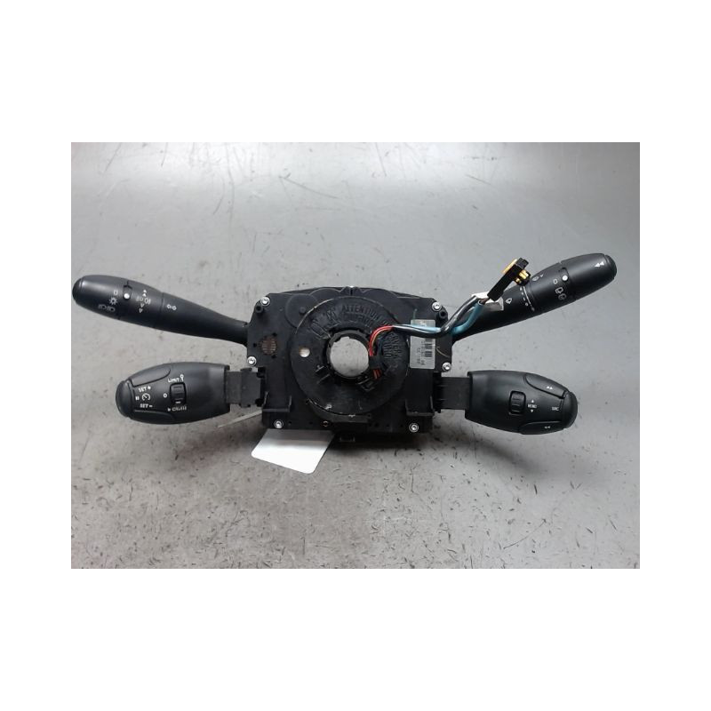 BLOC COMMODOS PEUGEOT 207 5P
