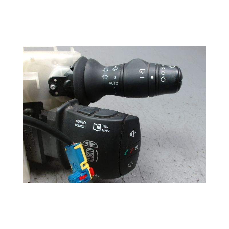 BLOC COMMODOS RENAULT MEGANE III 2008-