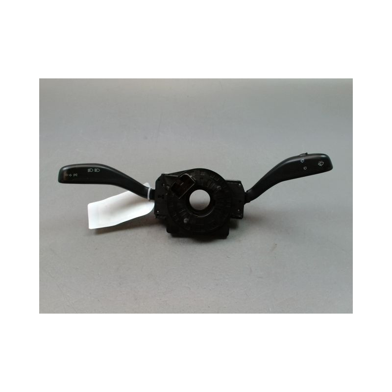 BLOC COMMODOS VOLKSWAGEN POLO IV Phase 2 (9N) 2005-2009