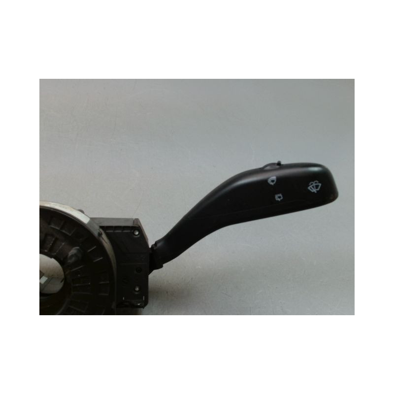 BLOC COMMODOS VOLKSWAGEN POLO IV Phase 2 (9N) 2005-2009
