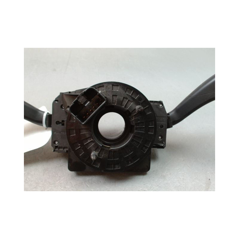 BLOC COMMODOS VOLKSWAGEN POLO IV Phase 2 (9N) 2005-2009
