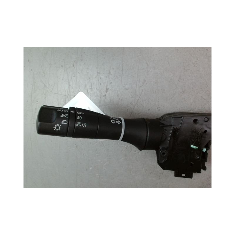 BLOC COMMODOS NISSAN JUKE Phase 1 2010-...