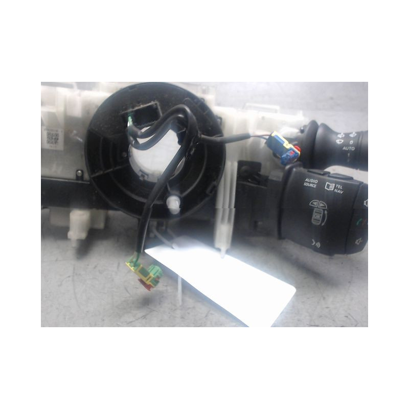 BLOC COMMODOS RENAULT MEGANE III 2008-