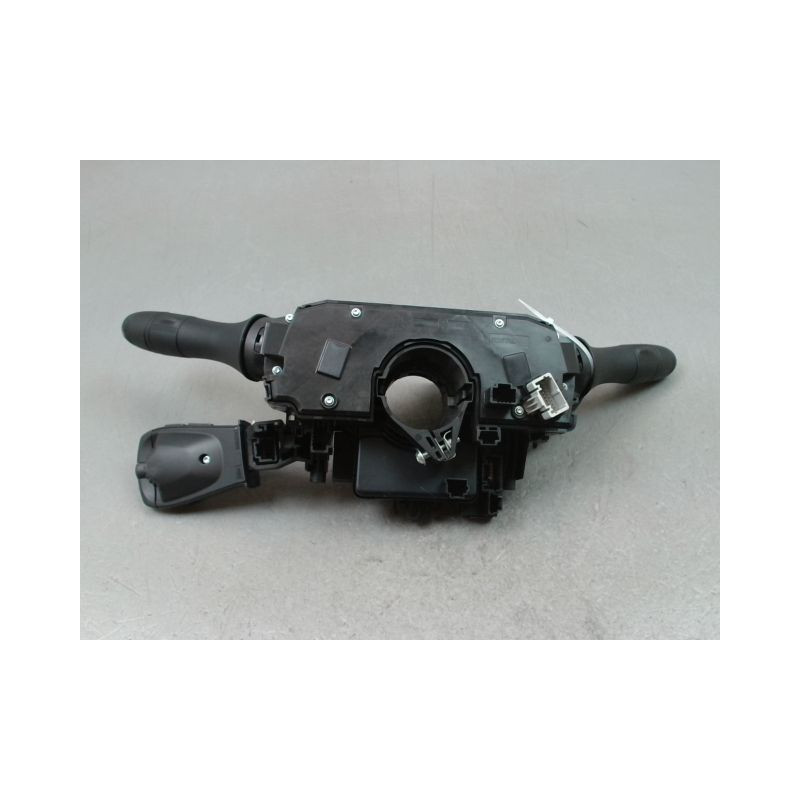 BLOC COMMODOS DACIA SANDERO 2008-