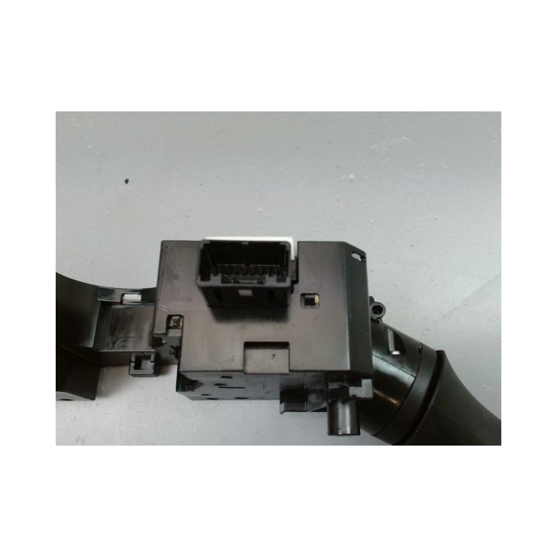 BLOC COMMODOS NISSAN MICRA 2009-