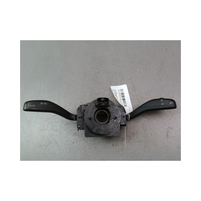 BLOC COMMODOS VOLKSWAGEN POLO IV Phase 1 (9N) 2002-2005