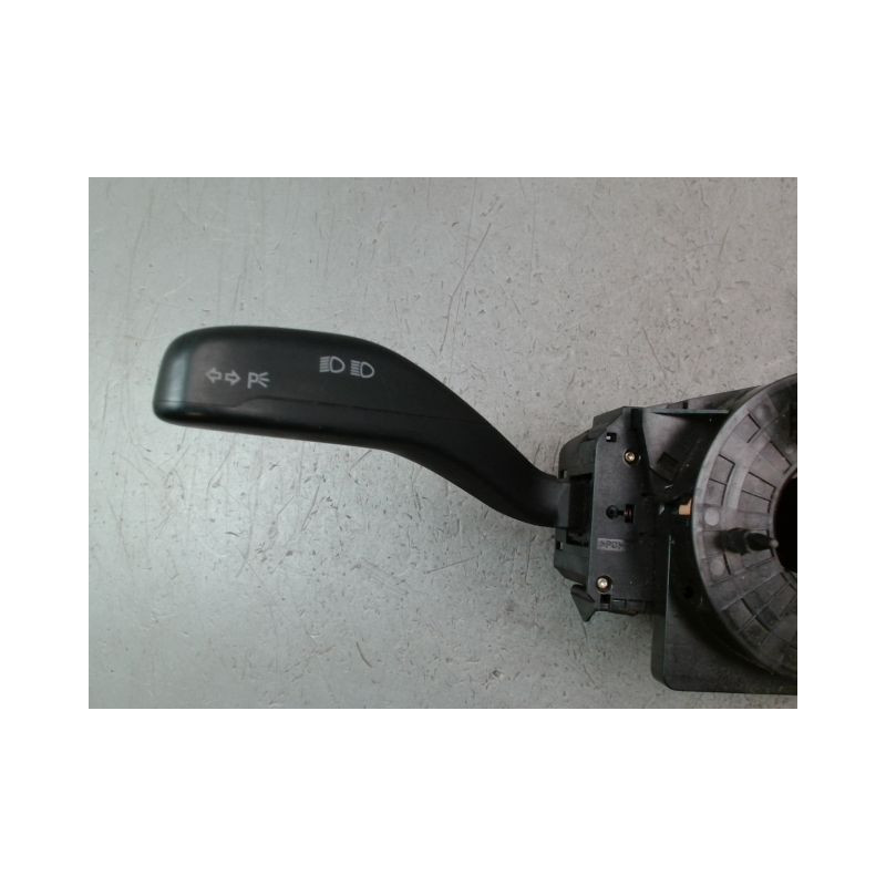 BLOC COMMODOS VOLKSWAGEN POLO IV Phase 1 (9N) 2002-2005