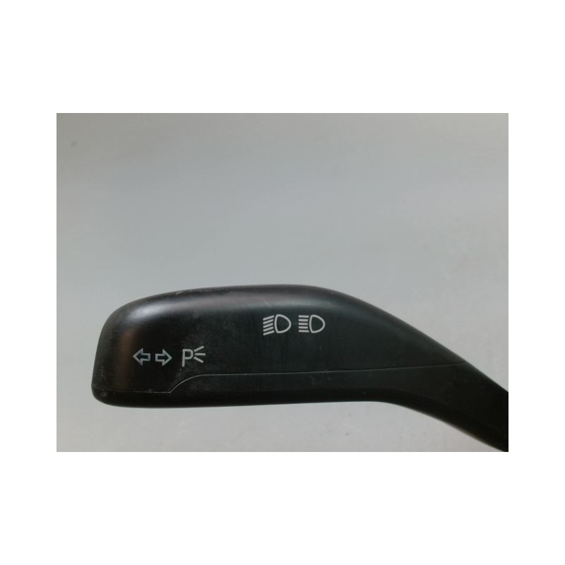 BLOC COMMODOS VOLKSWAGEN POLO IV Phase 2 (9N) 2005-2009