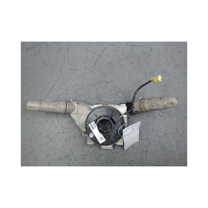 BLOC COMMODOS NISSAN MICRA 2003-2005
