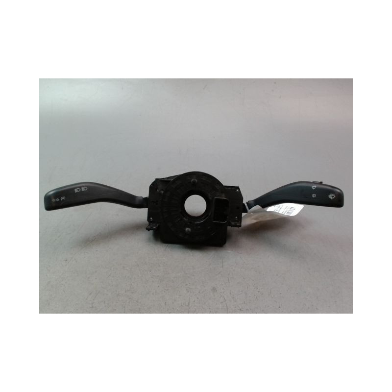 BLOC COMMODOS VOLKSWAGEN POLO IV Phase 2 (9N) 2005-2009