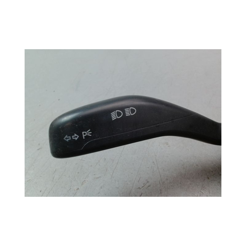 BLOC COMMODOS VOLKSWAGEN POLO IV Phase 2 (9N) 2005-2009