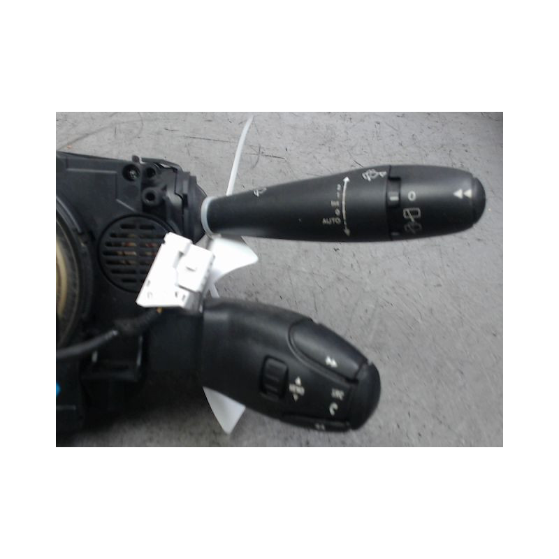 BLOC COMMODOS PEUGEOT 3008 2009-
