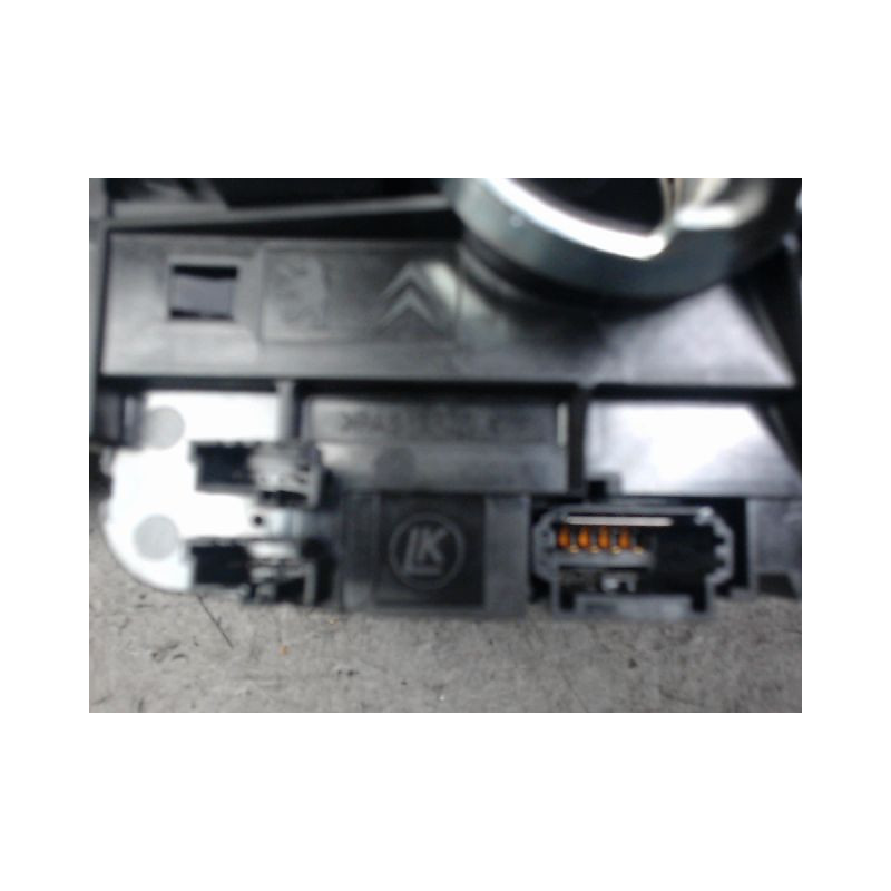 BLOC COMMODOS CITROEN C3 2009-