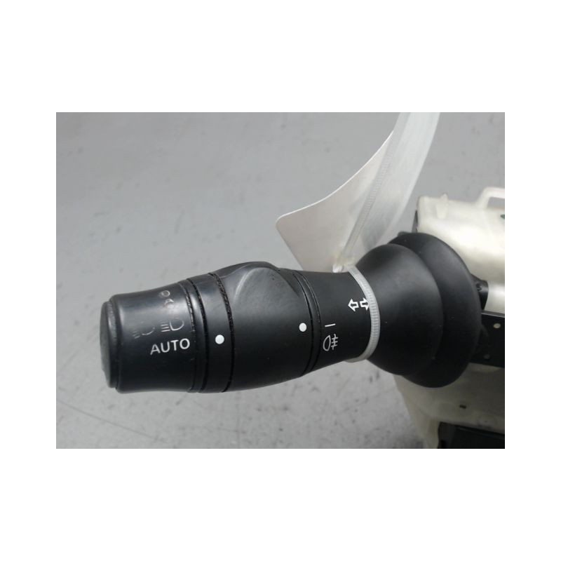 BLOC COMMODOS RENAULT LAGUNA III CPÉ 2008-