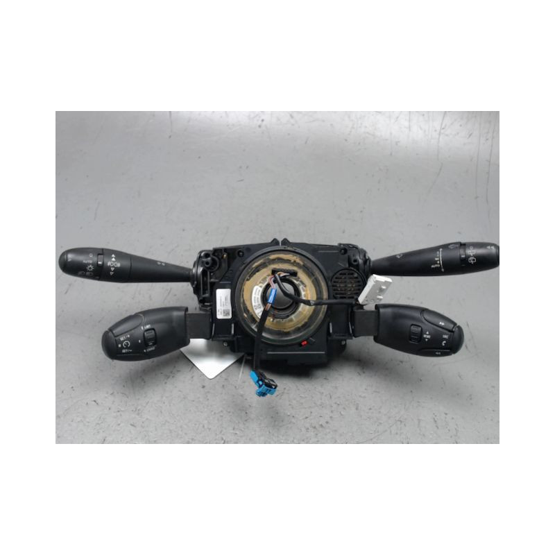 BLOC COMMODOS PEUGEOT 5008 2009-