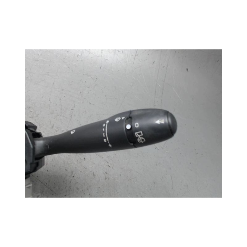 BLOC COMMODOS CITROEN C3 2005-