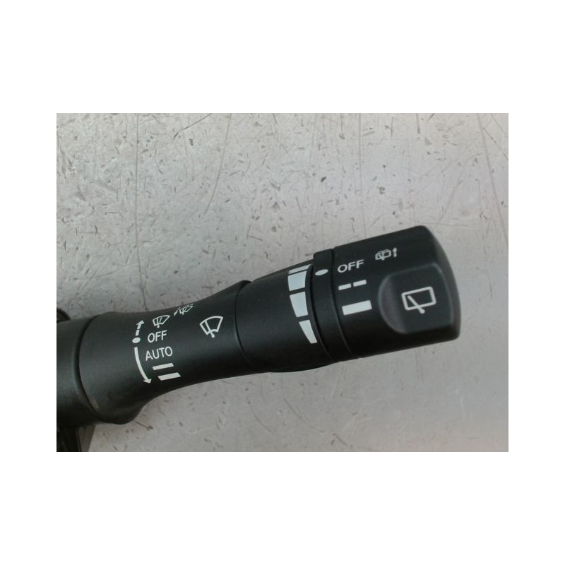 BLOC COMMODOS NISSAN NOTE