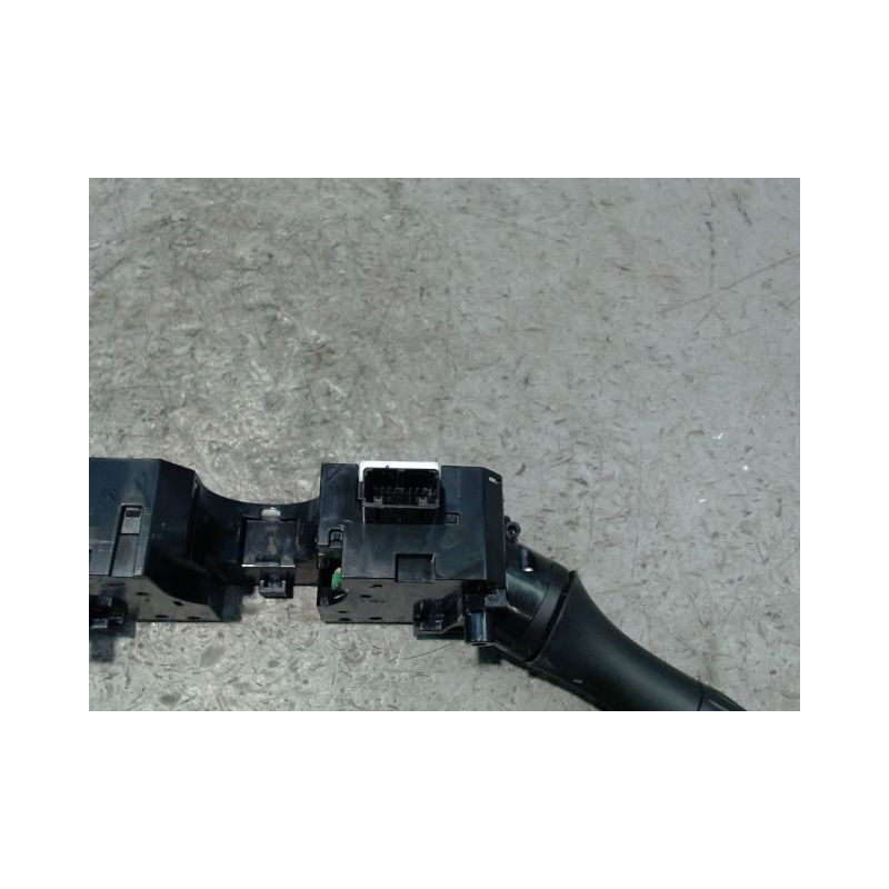 BLOC COMMODOS NISSAN MICRA 2009-