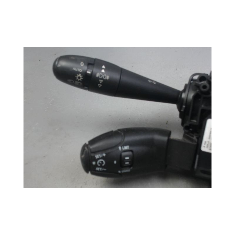 BLOC COMMODOS PEUGEOT 3008 2009-