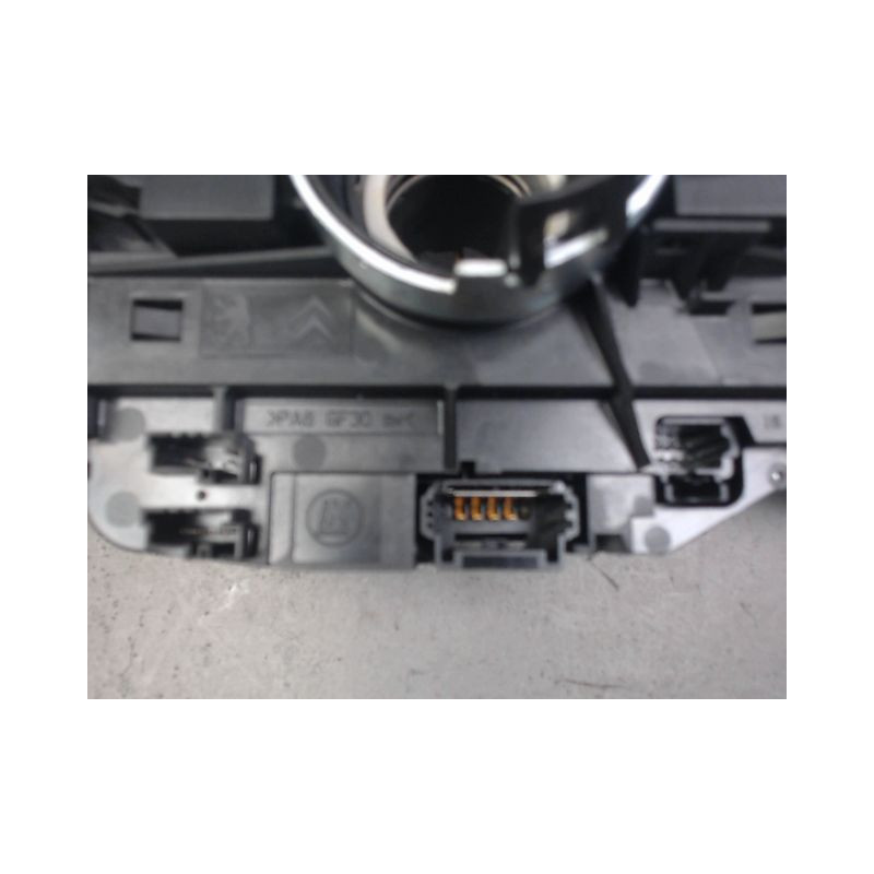 BLOC COMMODOS PEUGEOT 3008 2009-
