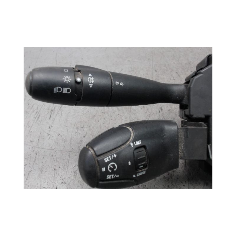 BLOC COMMODOS PEUGEOT 206+ 2009-