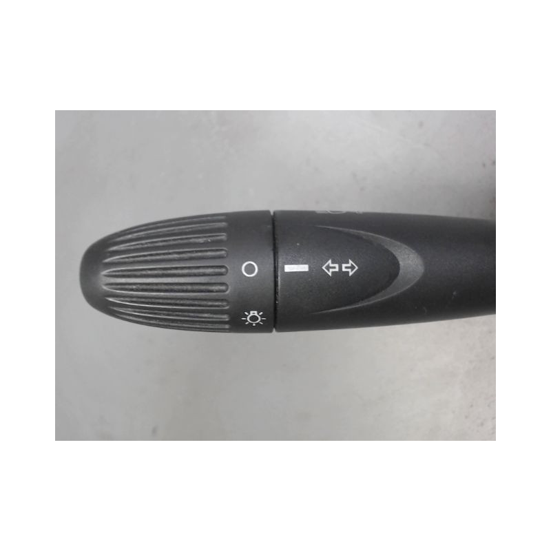 BLOC COMMODOS FIAT PUNTO 2003-
