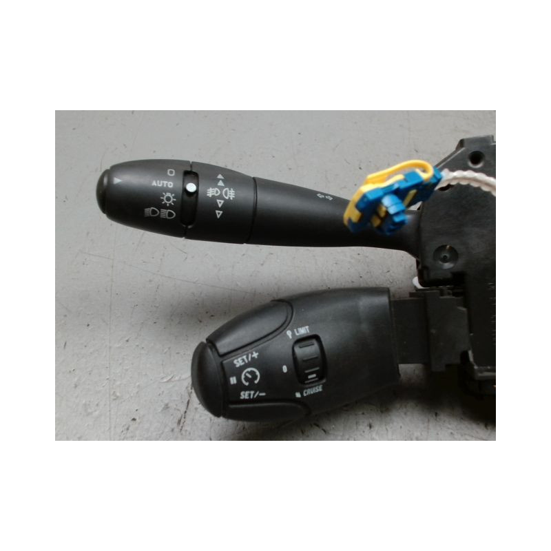 BLOC COMMODOS PEUGEOT 308 2007-