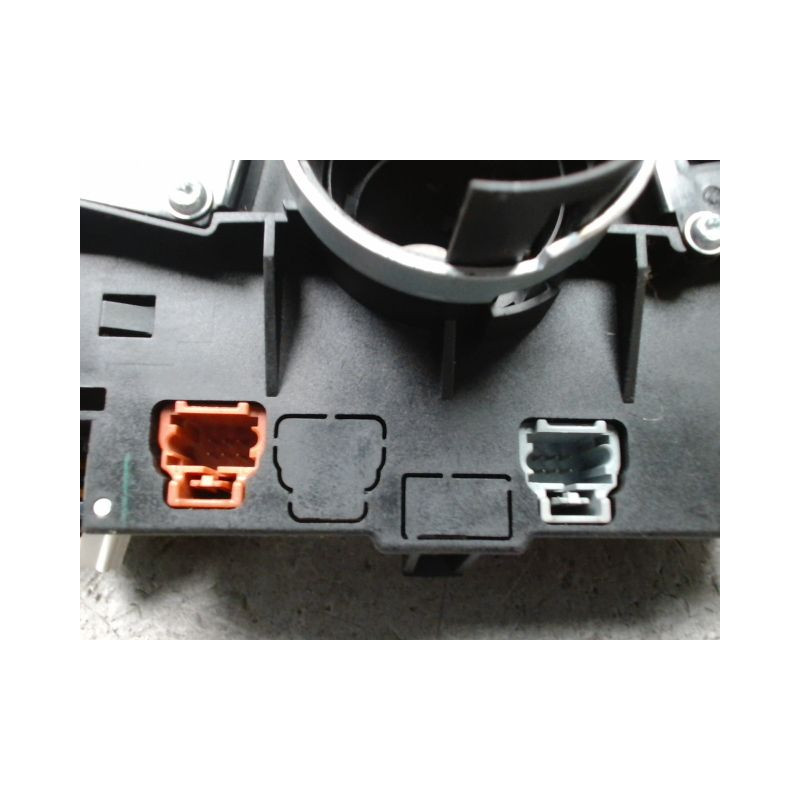 BLOC COMMODOS PEUGEOT 207 5P