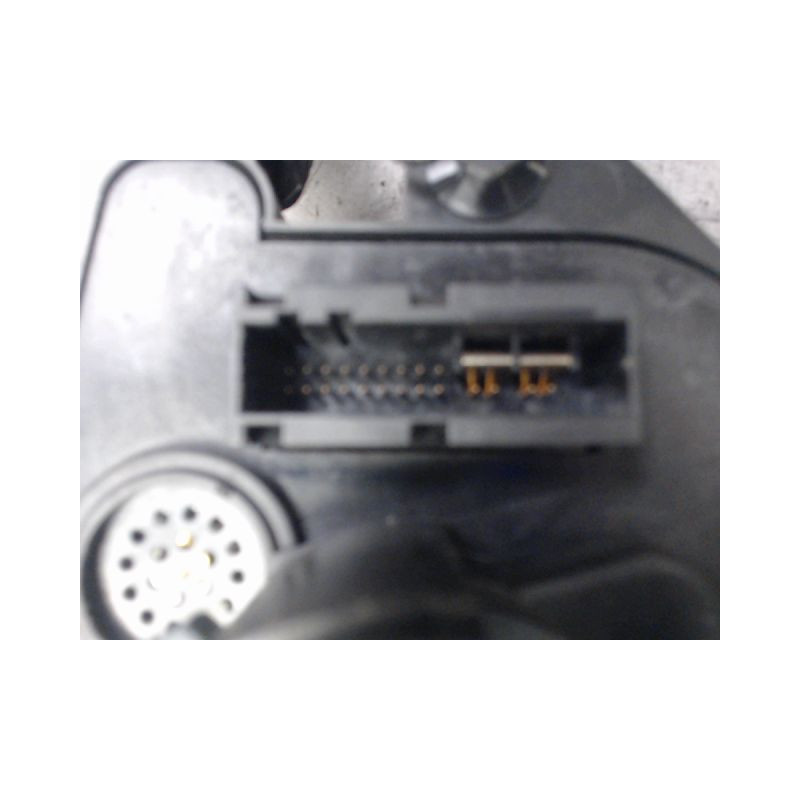 BLOC COMMODOS OPEL VECTRA 2005-