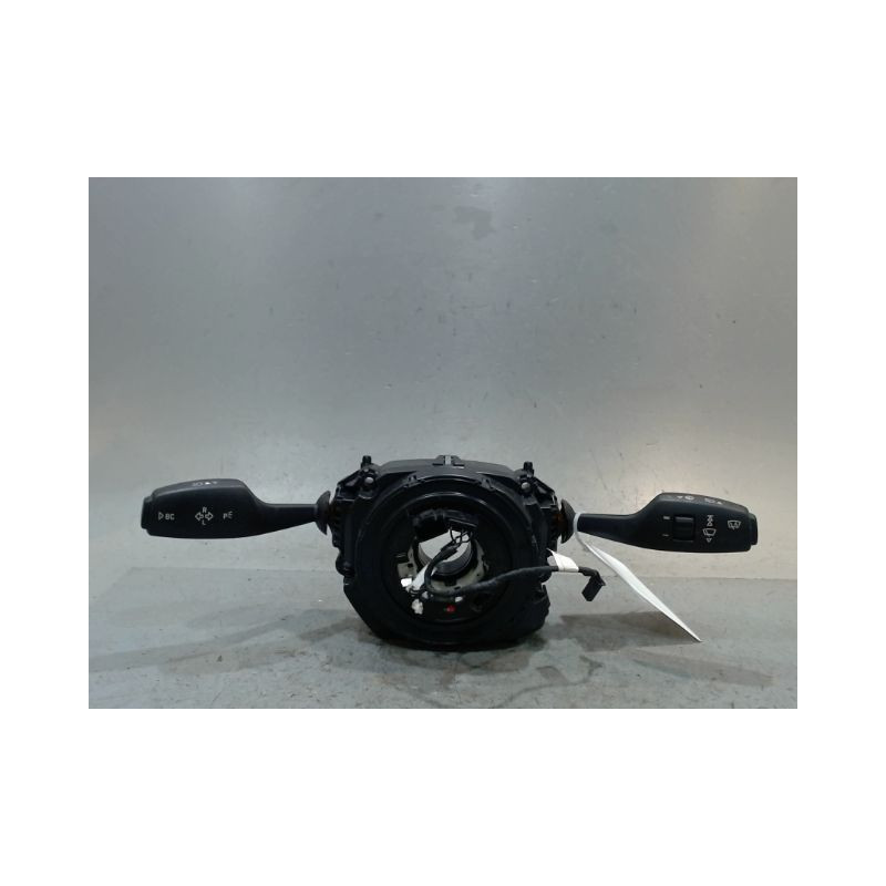 BLOC COMMODOS B.M.W. SERIE 1