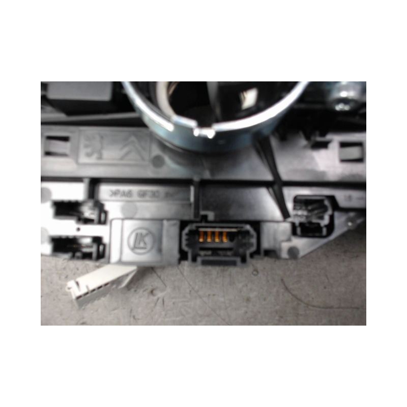 BLOC COMMODOS PEUGEOT 3008 2009-