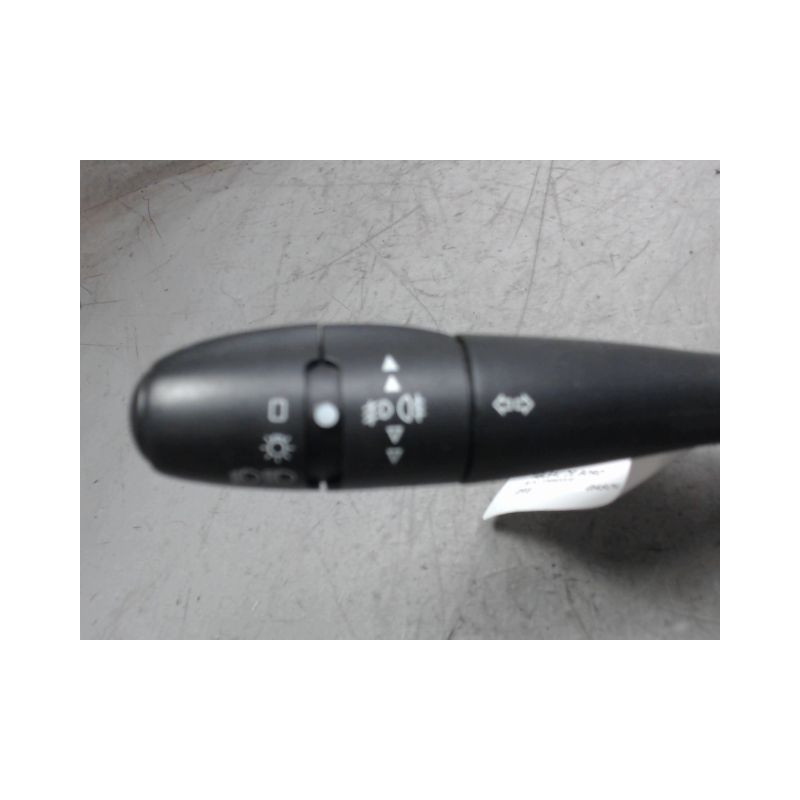 BLOC COMMODOS PEUGEOT 207 5P