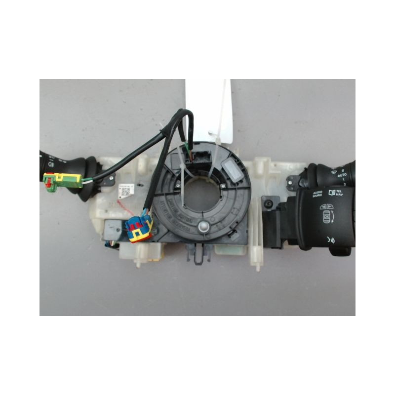 BLOC COMMODOS RENAULT MEGANE COUPE III Phase 1 2008-2012