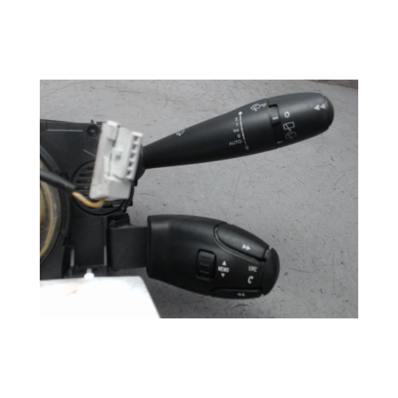 BLOC COMMODOS PEUGEOT 3008 2009-