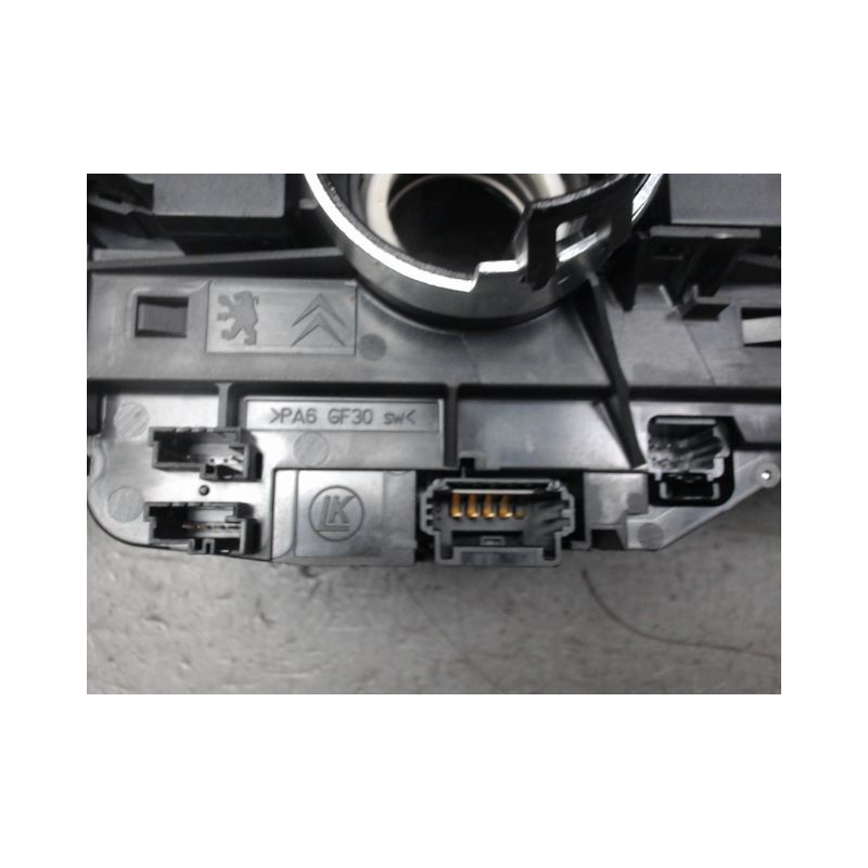 BLOC COMMODOS PEUGEOT 3008 2009-
