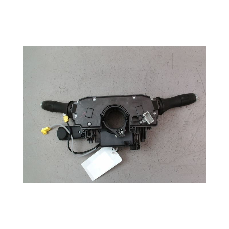 BLOC COMMODOS RENAULT CLIO