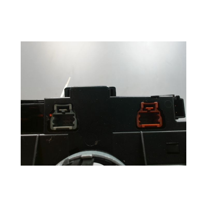 BLOC COMMODOS PEUGEOT 206