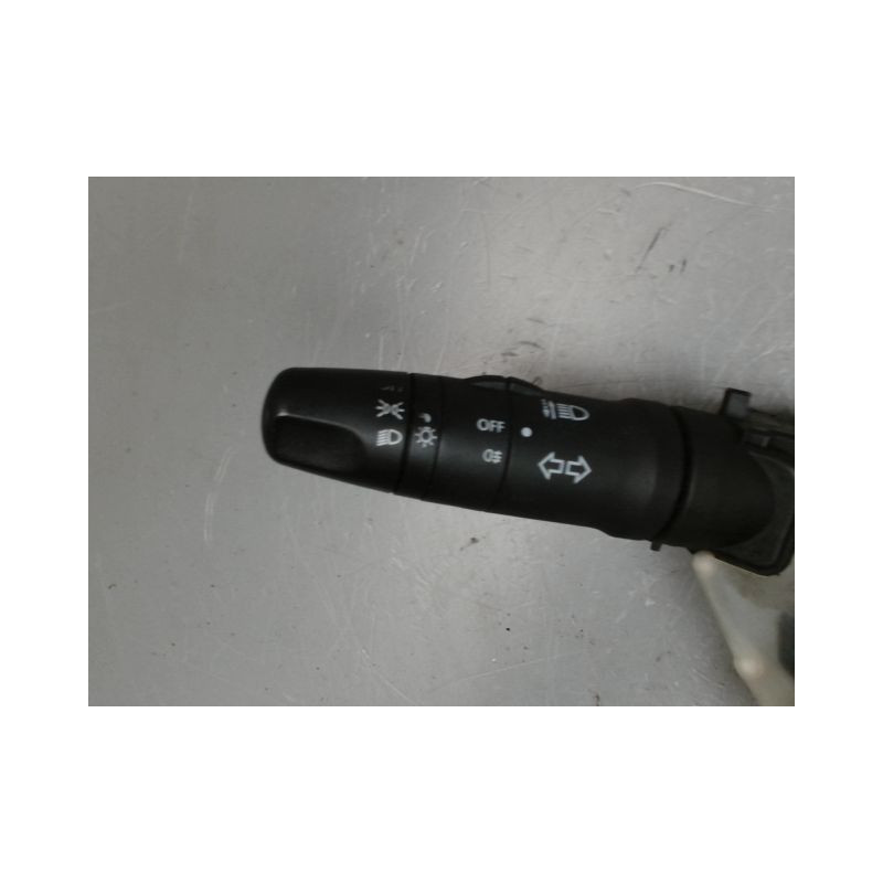BLOC COMMODOS NISSAN MICRA 2003-2005