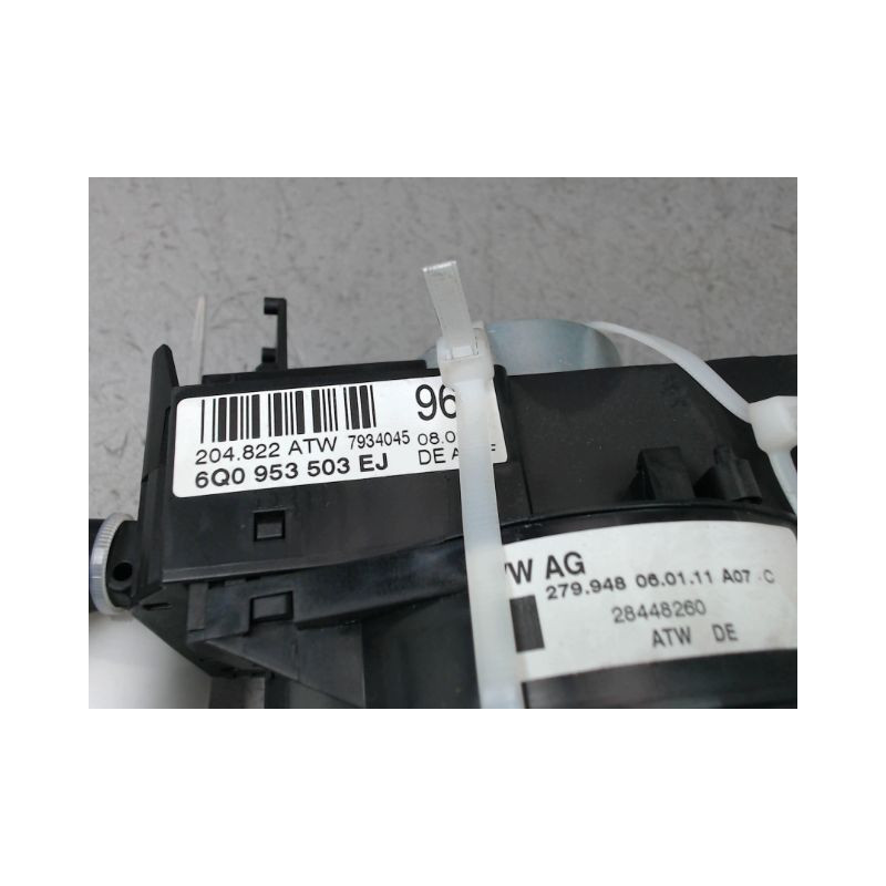 BLOC COMMODOS VOLKSWAGEN POLO V Phase 1 (6R) 2009-...