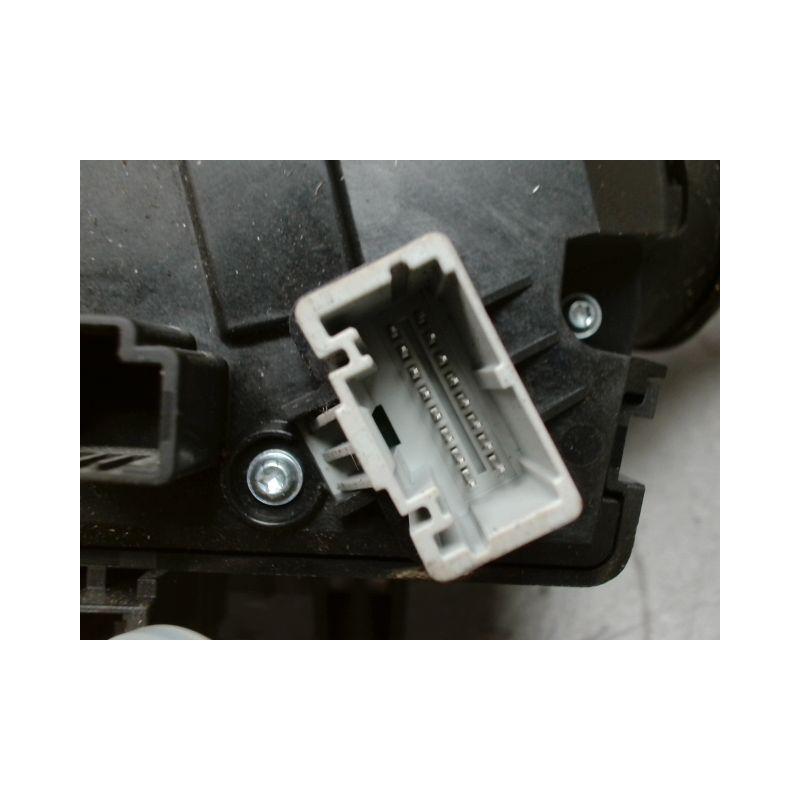 BLOC COMMODOS RENAULT CLIO