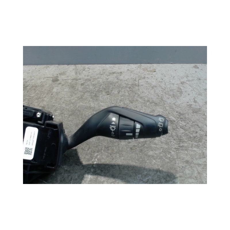 BLOC COMMODOS FORD G.C-MAX
