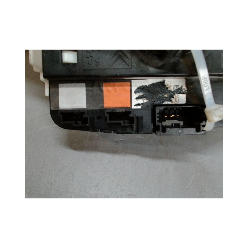 BLOC COMMODOS PEUGEOT 208
