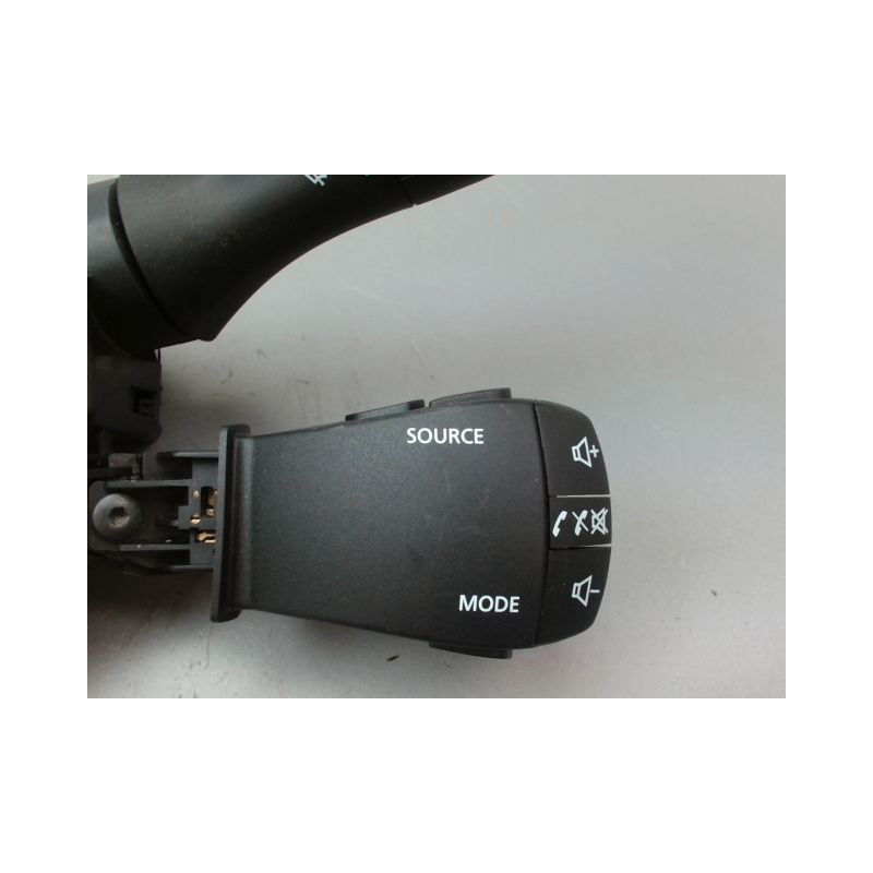 BLOC COMMODOS DACIA SANDERO 2008-
