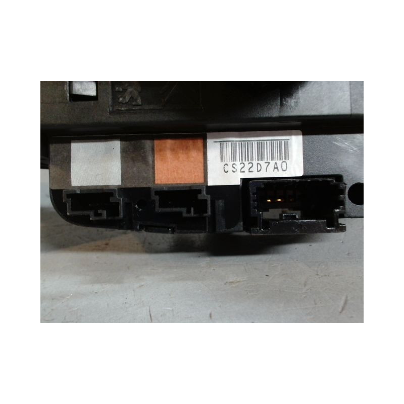 BLOC COMMODOS PEUGEOT 208