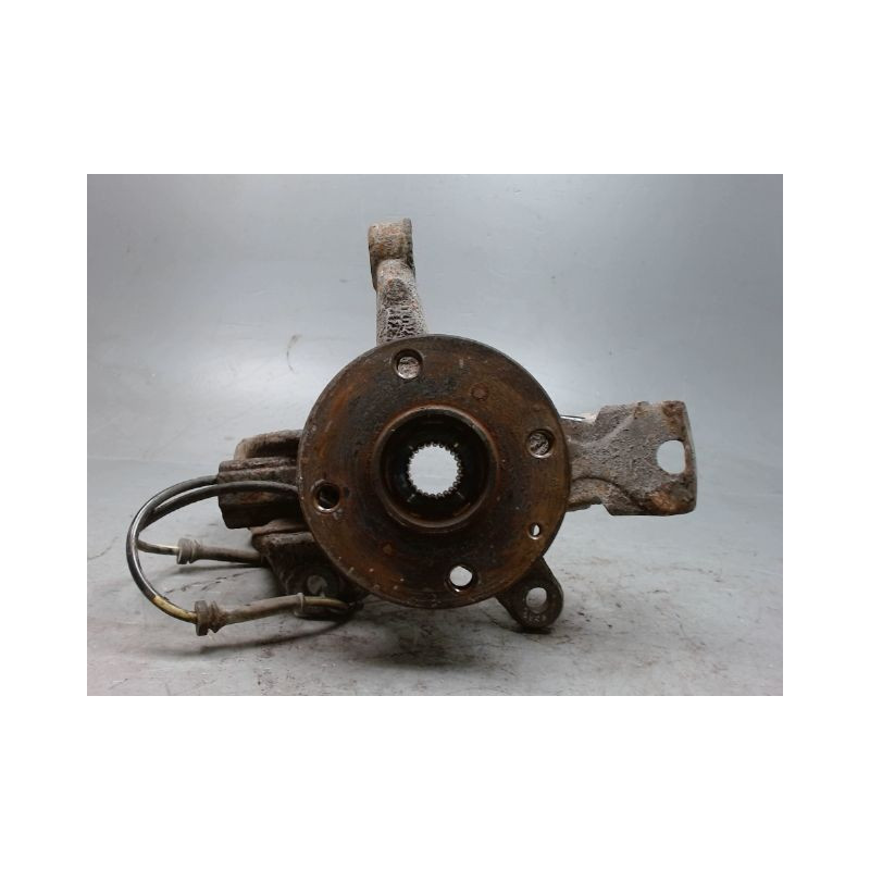 PIVOT AVANT GAUCHE TOYOTA AYGO 5P
