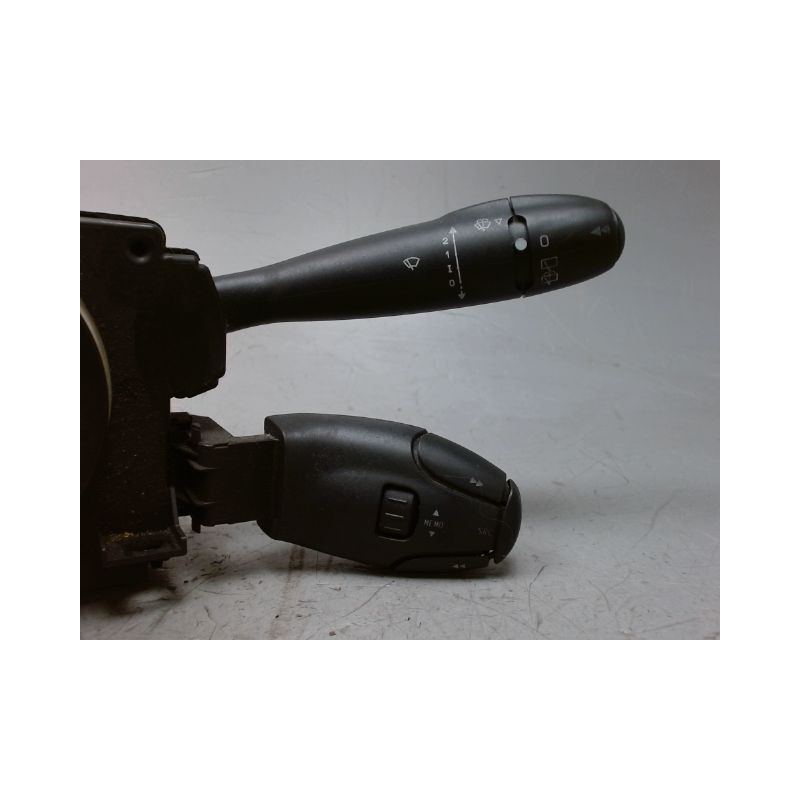 BLOC COMMODOS PEUGEOT 206+ 2009-