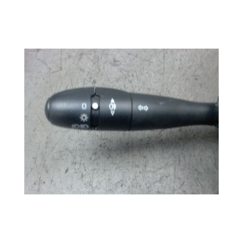 BLOC COMMODOS CITROEN C2 2003-