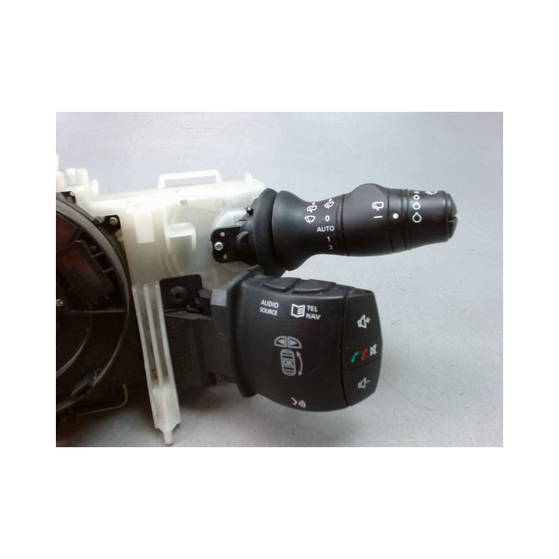 BLOC COMMODOS RENAULT LAGUNA III Phase 1 2007-2010